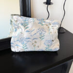 Luxurious Portable Makeup Bag
